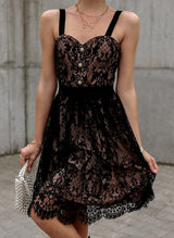 A-Line/Princess Sweetheart Lace Sleeveless Short/Mini Homecoming Dresses With Lace