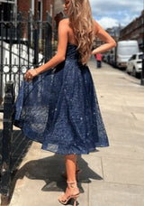 Strapless A-Line Lace Knee-Length Homecoming Dresses