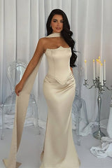 Luxury Strapless Mermaid Prom Dresses Satin Floor Length Sleeveless With Beads Ribbon
