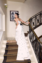 Classy White Square Spaghetti-Strap Satin Prom Dress Sleeveless With Beads