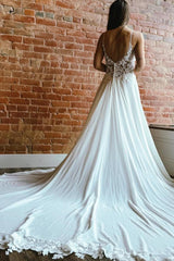 Pretty Chiffon Sleeveless Spaghetti-Straps Wedding Dresses Appliques Lace Open Back With Side Slit Beads