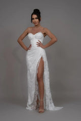 Pretty White Sweetheart Strapless Sleeveless Lace Prom Dresses Mermaid With High Split