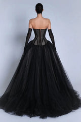 Luxury Black Sweetheart Strapless Tulle A-Line Prom Dress Lace-Up Back With Gloves Pleats
