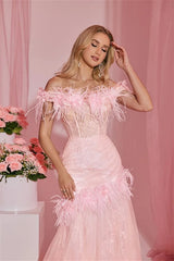 Pretty Pink Off-The-Shoulder Tulle Prom Dresses Sheath With Feather Pleats