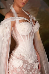 Timeless White Halter Off-The-Shoulder Tulle Prom Dresses Mermaid Pearl With Ruffles Flower