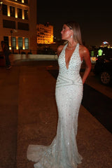 Charming Halter V-Neck Sleeveless Mermaid Prom Dresses Gem Backless With Zipper