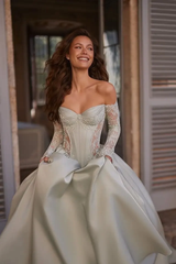 Elegant Sweetheart Long Sleeves Satin Prom Dresses A-Line With Lace-Up Back