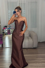 Elegant Chocolate Sweetheart Strapless Sleeveless Satin Prom Dresses Mermaid With Pleats
