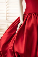 Elegant Red Off The Shoulder Satin Prom Dresses A-Line With Pocket Pleats