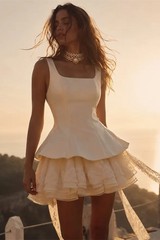 Pretty Straps Sleeveless Satin Lace Homecoming Dresses Mini With Pleats Zipper