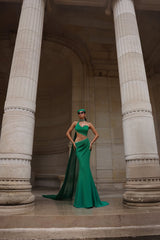 Luxurious Dark Green Sleeveless Satin Mermaid Prom Dresses Sheath Gem With Pleats