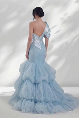 Unique Sky Blue One Shoulder Satin Prom Dresses Column With Zipper Pleats