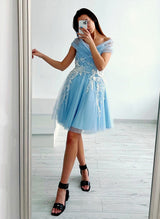 A-Line Off-The-Shoulder Short/Mini Tulle Homecoming Dresses With Appliques Lace-Ballbella