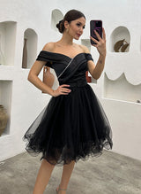 A-Line Off-The-Shoulder Sleeveless Homecoming Dresses-Ballbella