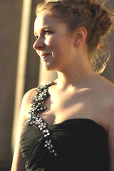 A-line One-shoulder Floor Length Chiffon Front Slit Rhinestone Prom Dress-Ballbella