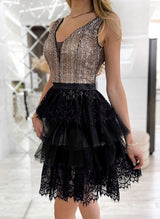 A-Line Sleeveless V-Neck Lace Short/Mini Short/Mini Homecoming Dresses With Sequins-Ballbella