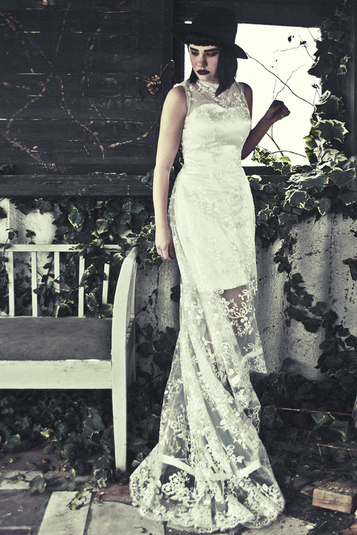 A-line Small Round Collar High-low Length Tulle Lace Applique Wedding Dress A-line Small Round Collar High-low Length Tulle Lace Applique Wedding Dress