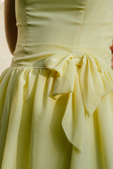 A-line Small Round Collar Knee Length Chiffon Bridesmaid Dress-Ballbella