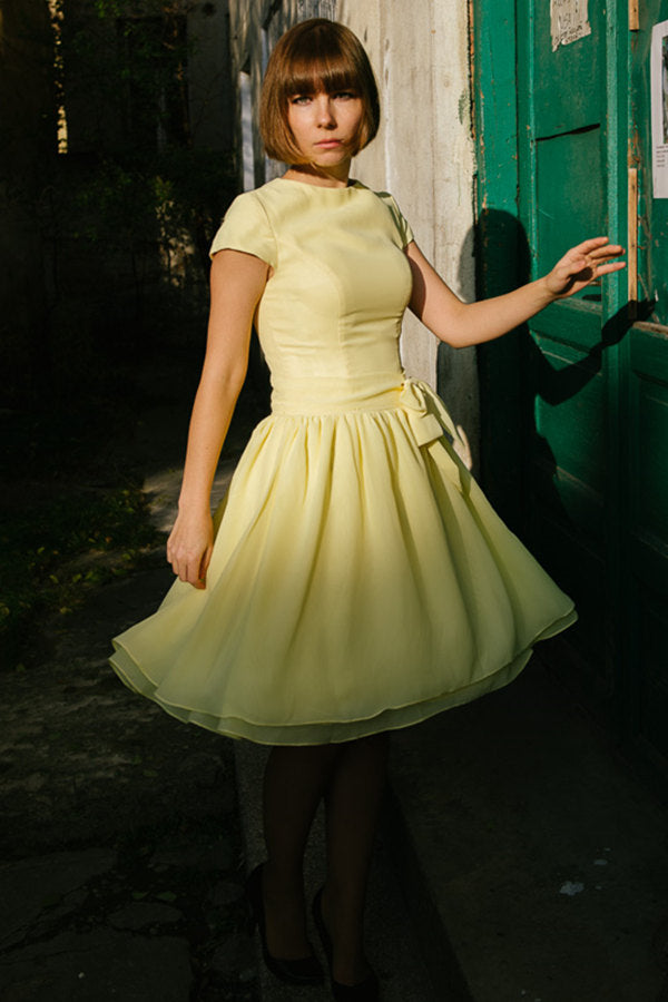 A-line Small Round Collar Knee Length Chiffon Bridesmaid Dress A-line Small Round Collar Knee Length Chiffon Bridesmaid Dress