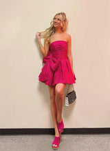 A-Line Strapless Sleeveless Short/Mini Homecoming Dresses With Bow(s)-Ballbella