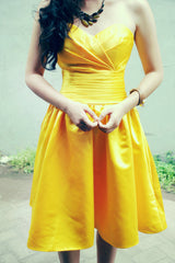 A-line Sweetheart Knee Length Charmuse Sleeveless Homecoming Dress-Ballbella