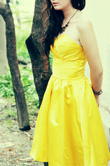 A-line Sweetheart Knee Length Charmuse Sleeveless Homecoming Dress-Ballbella