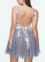 A-Line V-Neck Sleeveless Short/Mini Lace/Tulle Homecoming Dresses-Ballbella