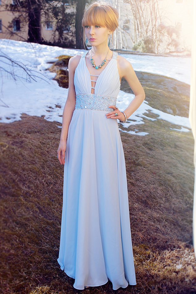 A-line V-neck Wide Straps Floor Length Chiffon Backless Rhinestone Evening Dress A-line V-neck Wide Straps Floor Length Chiffon Backless Rhinestone Evening Dress