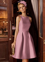 A-Line/Princess Scoop Neck Satin Sleeveless Knee-Length Homecoming Dresses With Pockets-Ballbella