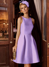 A-Line/Princess Scoop Neck Satin Sleeveless Knee-Length Homecoming Dresses With Pockets-Ballbella