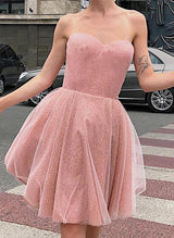 A-Line/Princess Sleeveless Knee-Length Strapless Tulle Homecoming Dress With Pleated-Ballbella