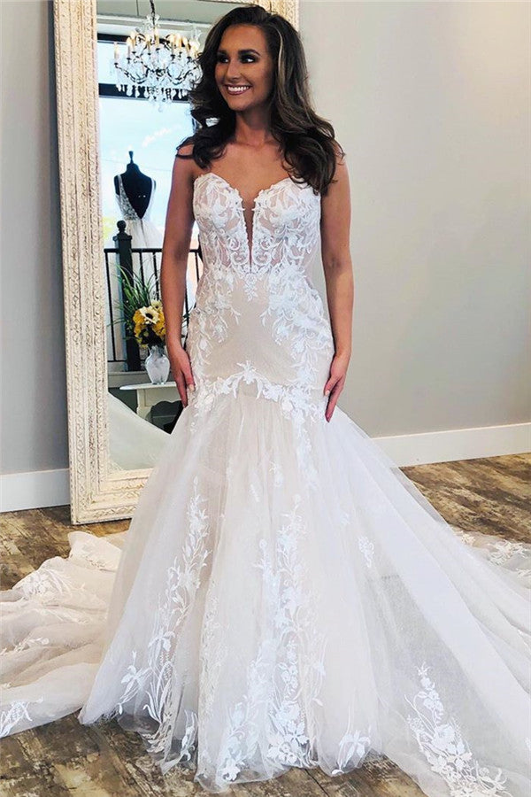 Affordable V neck Sleeveless White Lace Bridal gowns with Train Affordable V neck Sleeveless White Lace Bridal gowns with Train
