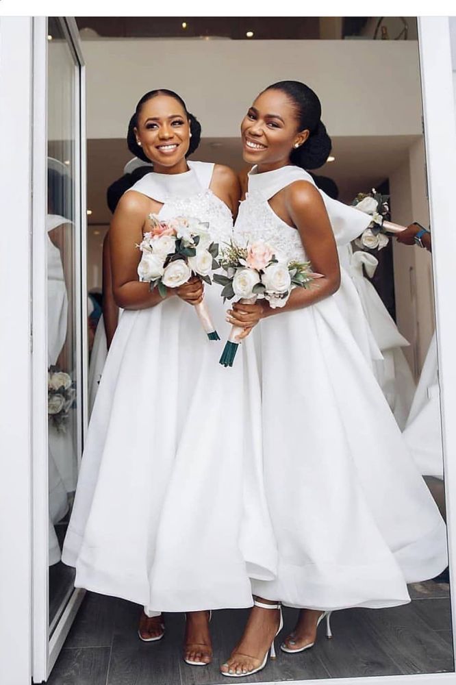 Ankle Length Halter Lace Applique Bridesmaid Dresses With Big Bow At Back A-line Formal Wedding Party Dresses Ankle Length Halter Lace Applique Bridesmaid Dresses With Big Bow At Back A-line Formal Wedding Party Dresses