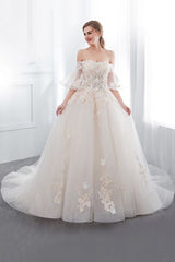 Ball Gown Off the shoulder Floor Length Appliques Tulle Wedding Dresses-Ballbella