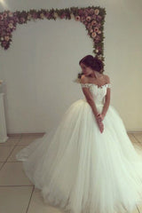 Beautiful Off the Shoulder Tulle Chapel Train Ball Gown Wedding Dresses-Ballbella