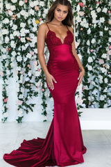 Burgundy Sleeveless Mermaid Backless Prom Dresses Spaghetti-Straps Lace Appliques Evening Gowns-Ballbella