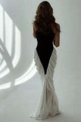 Charming Black White Halter Sleeveless Chiffon Prom Dresses Long With Pleats-Ballbella