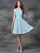Charming Halter Lace Sleeveless Short Chiffon Bridesmaid Dresses-Ballbella