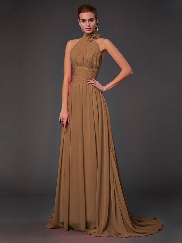 Charming Halter Sleeveless Hand-Made Flower Long Chiffon Bridesmaid Dresses Charming Halter Sleeveless Hand-Made Flower Long Chiffon Bridesmaid Dresses