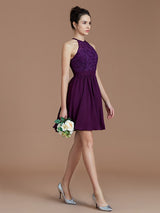 Charming Halter Sleeveless Lace Short/Mini Chiffon Bridesmaid Dresses-Ballbella