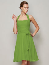 Charming Halter Sleeveless Pleats Bowknot Short Chiffon Bridesmaid Dresses-Ballbella