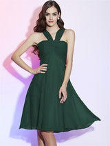 Charming Halter Sleeveless Pleats Short Chiffon Bridesmaid Dresses-Ballbella