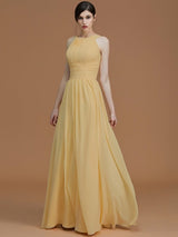 Charming Halter Sleeveless Ruched Chiffon Bridesmaid Dresses-Ballbella