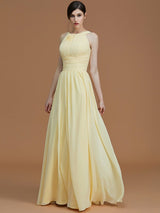 Charming Halter Sleeveless Ruched Chiffon Bridesmaid Dresses-Ballbella