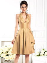 Charming Halter Sleeveless Short Taffeta Bridesmaid Dresses-Ballbella