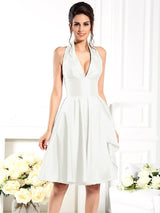 Charming Halter Sleeveless Short Taffeta Bridesmaid Dresses-Ballbella