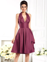 Charming Halter Sleeveless Short Taffeta Bridesmaid Dresses-Ballbella