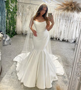 Charming Sleeveless Mermaid Wedding Dress With Ruffles Long-Ballbella