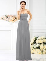 Charming Strapless Hand-Made Flower Sleeveless Long Chiffon Bridesmaid Dresses-Ballbella