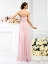 Charming Strapless Hand-Made Flower Sleeveless Long Chiffon Bridesmaid Dresses-Ballbella